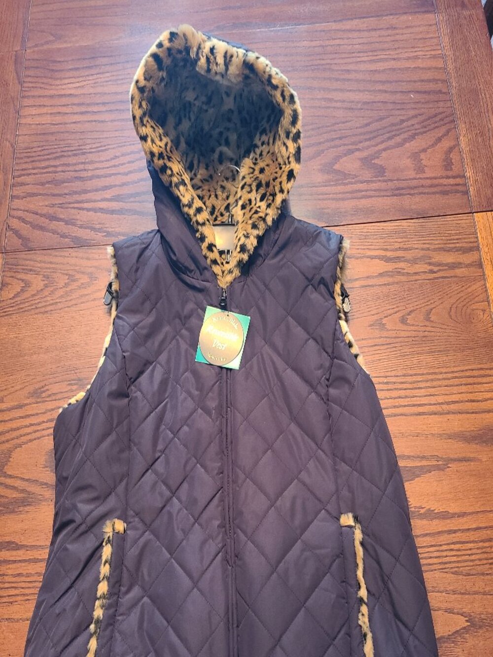 NWT Kristen Blake Faux Fur Reversible Hooded Vest Leopard / Black XL - Picture 4 of 6